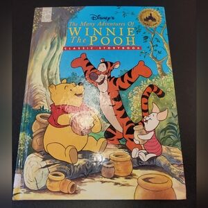 1997 Disney's The Many Adventures Of Winnie the Pooh Classic Storybook Hardcover